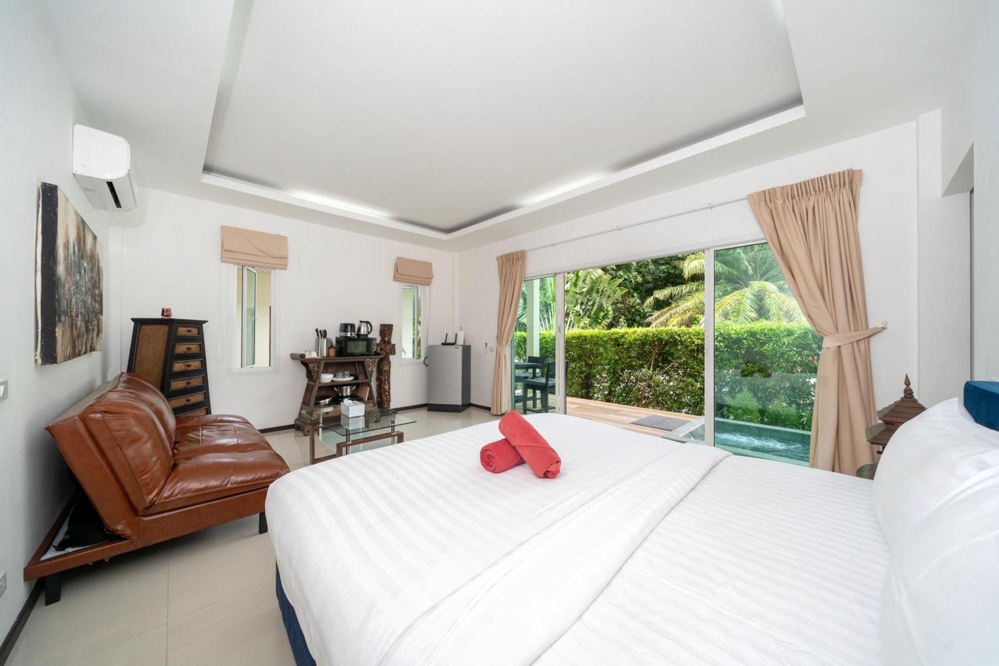 Oxavia Garden Oasis In Nai Harn - Your Private Tropical Garden With 3 Cabins And Jacuzzi Rawai Exterior foto